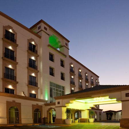 Holiday Inn Leon By Ihg Eksteriør bilde