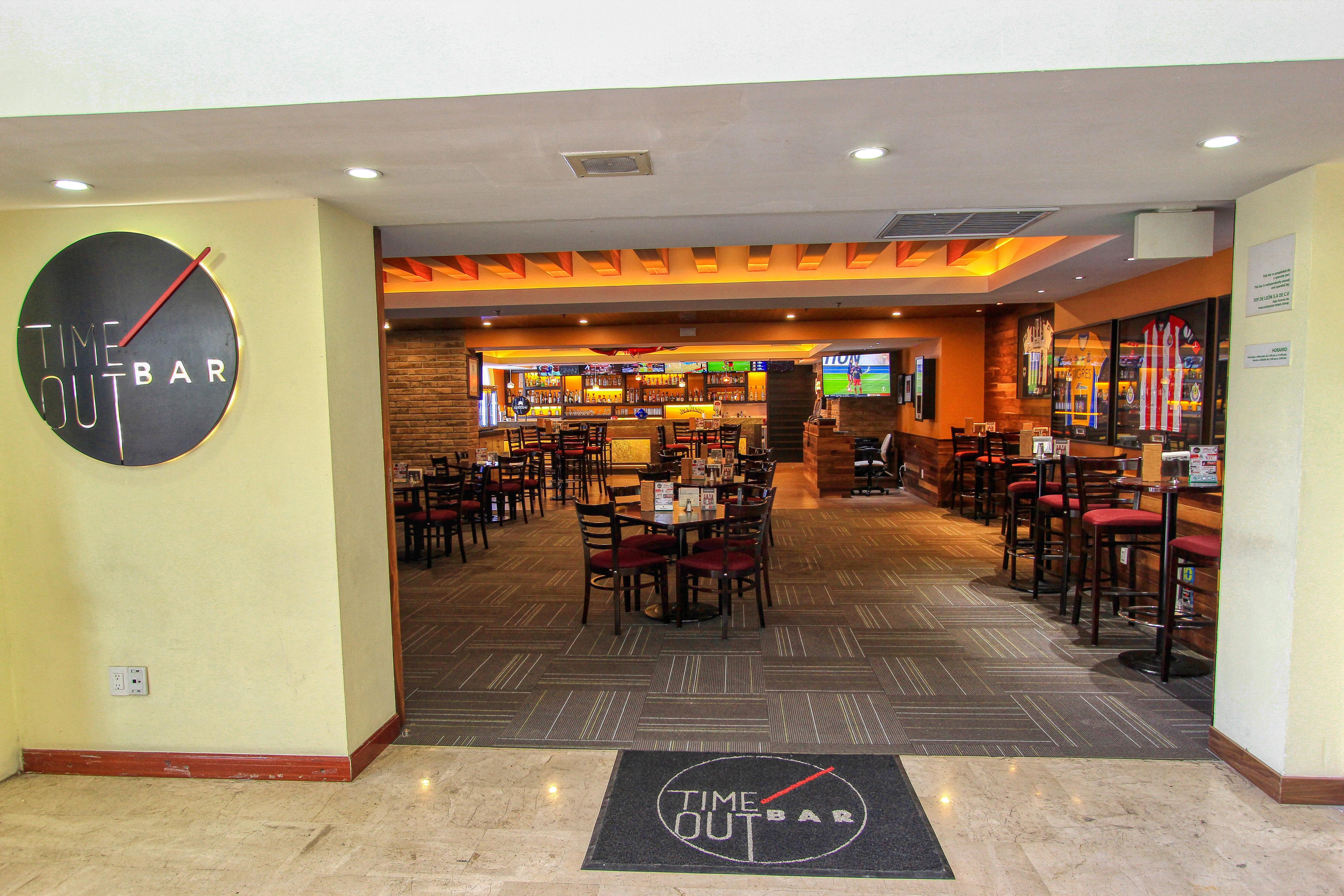 Holiday Inn Leon By Ihg Eksteriør bilde
