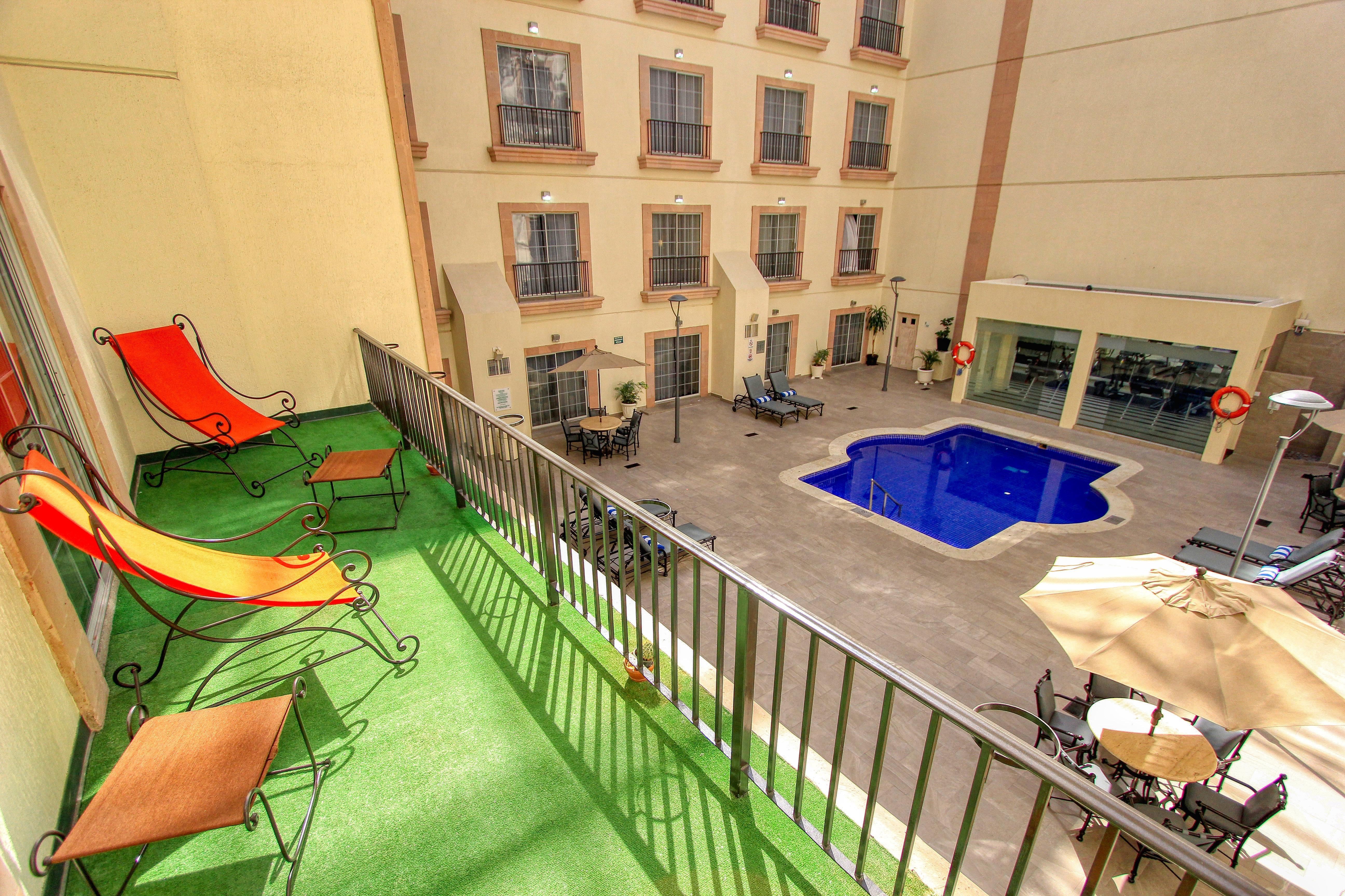Holiday Inn Leon By Ihg Eksteriør bilde
