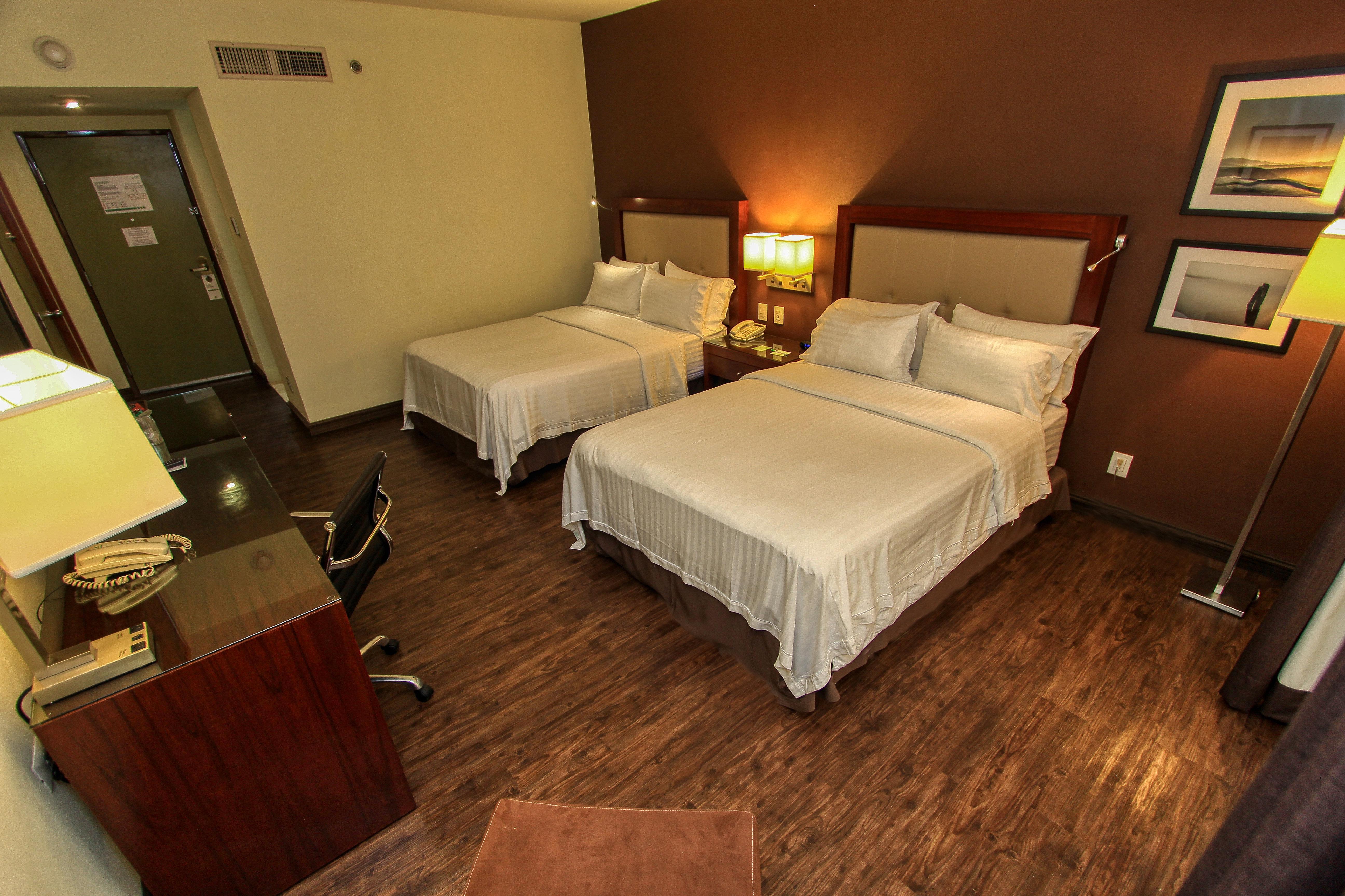 Holiday Inn Leon By Ihg Eksteriør bilde