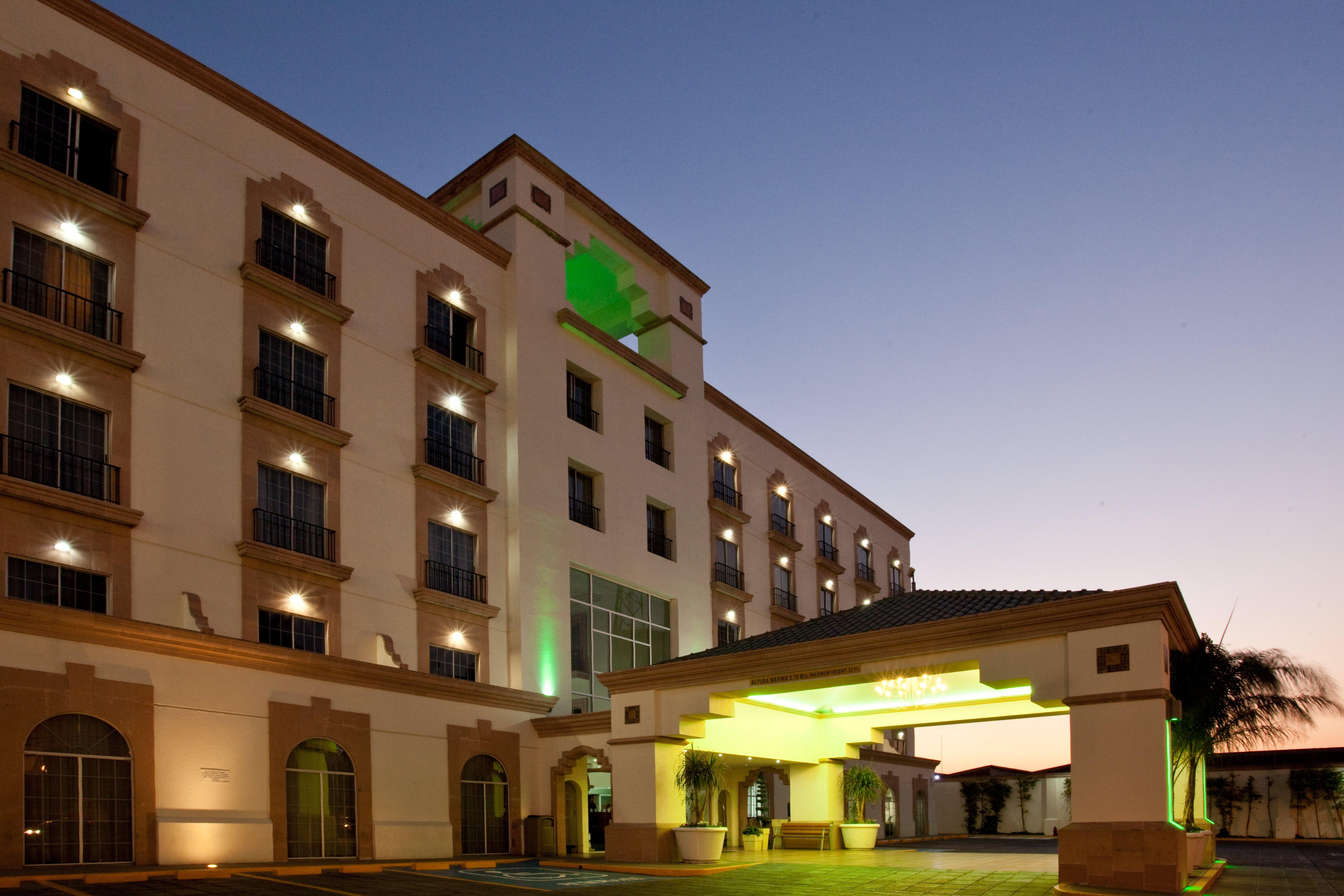 Holiday Inn Leon By Ihg Eksteriør bilde