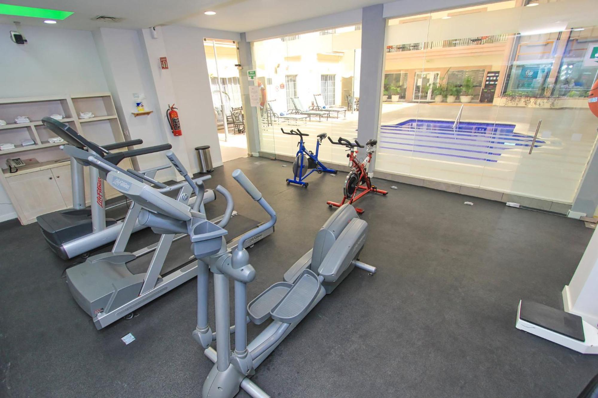 Holiday Inn Leon By Ihg Eksteriør bilde