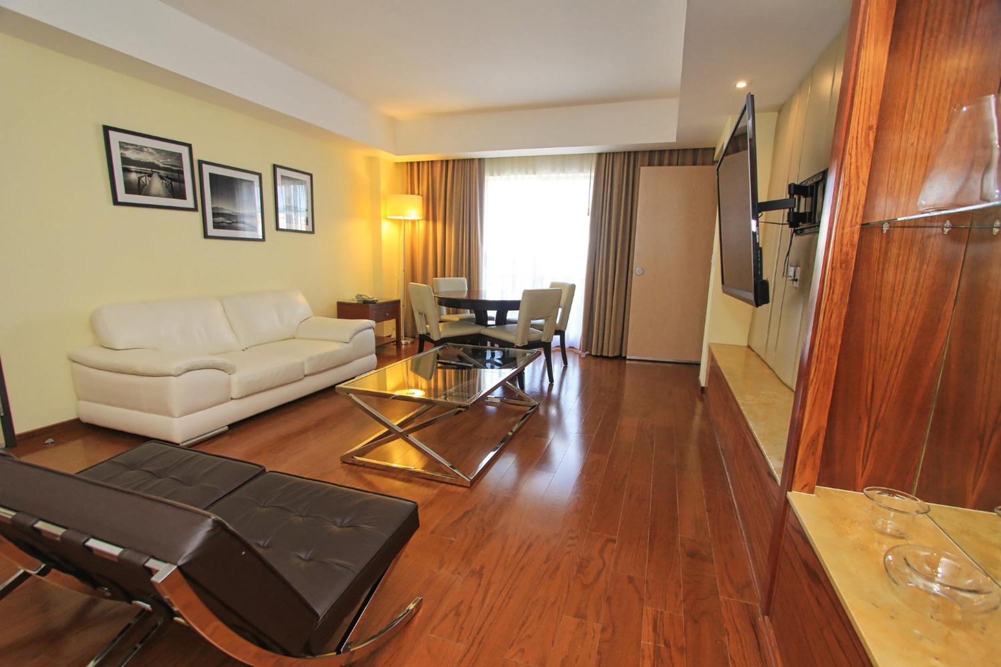 Holiday Inn Leon By Ihg Eksteriør bilde